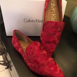 Calvin Klein Elin floral Jacquard Pointed Slip-On Loafers Hibiscus Pink 8M New
